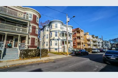 19 Nightingale St, Boston, MA 02124 - Photo 32