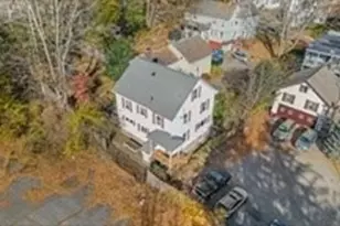 21 Edwards St, Southbridge, MA 01550 - Photo 34