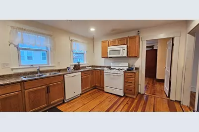39 Brook St #2, Webster, MA 01570 - Photo 2