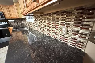 47 Gibbs St, Worcester, MA 01607 - Photo 12