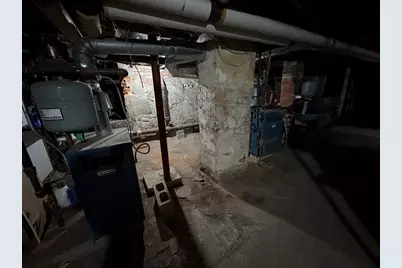 33 Beacon St, Somerville, MA 02143 - Photo 10