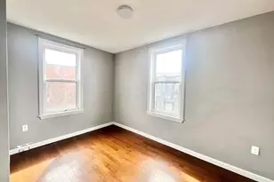 37 Maverick St, Chelsea, MA 02150 - Photo 4