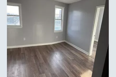 76 Walnut St #4, Peabody, MA 01960 - Photo 6