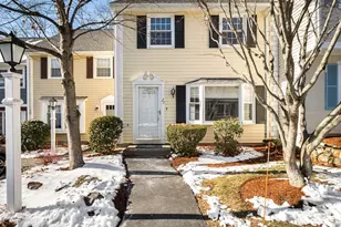 27 Boylston Ln, Lowell, MA 01852 - Photo 1