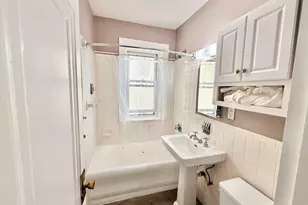 1662 Commonwealth, Boston, MA 02135 - Photo 10