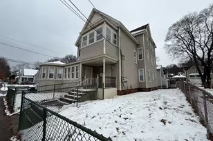 132 Coburn Ave, Worcester, MA 01604 - Photo 2