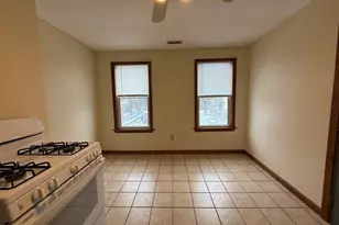 132 Coburn Ave, Worcester, MA 01604 - Photo 4