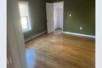 3 Julien Ave, Worcester, MA 01604 - Photo 6