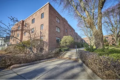 100 Sewall Ave #5, Brookline, MA 02446 - Photo 18