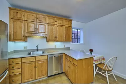 100 Sewall Ave #5, Brookline, MA 02446 - Photo 10