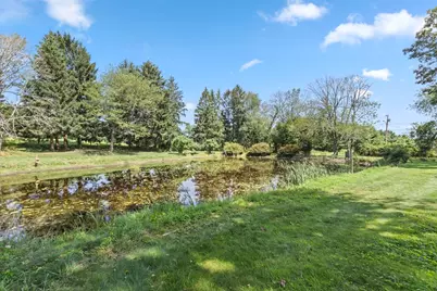 105 Birchwood Dr, Swansea, MA 02777 - Photo 26