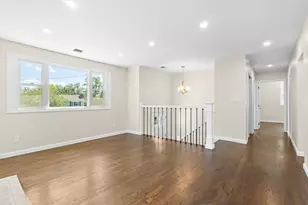 105 Birchwood Dr, Swansea, MA 02777 - Photo 8