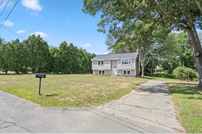 105 Birchwood Dr, Swansea, MA 02777 - Photo 28
