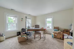 9 Beach St, Millbury, MA 01527 - Photo 8