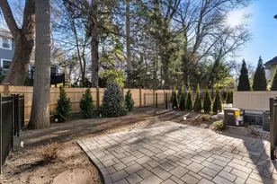 956 Walnut St, Newton, MA 02461 - Photo 38