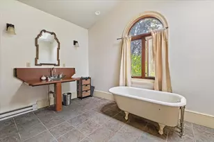 250 Shrewsbury St, Holden, MA 01520 - Photo 24