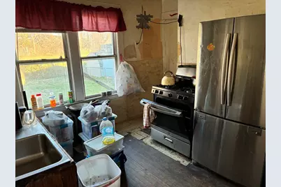 188 Windsor St, West Springfield, MA 01089 - Photo 10