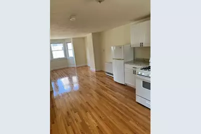 5A Grimes St #2, Boston, MA 02127 - Photo 1