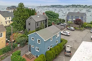 1 Goodwins Ct, Marblehead, MA 01945 - Photo 24