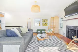 1 Goodwins Ct, Marblehead, MA 01945 - Photo 14