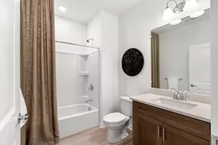 320 Martins Lndg, North Reading, MA 01864 - Photo 24