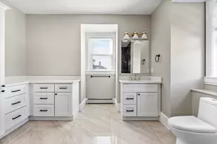 62 Chestnut St, Saugus, MA 01906 - Photo 14