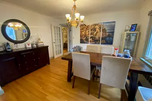 275 Tappan St, Brookline, MA 02446 - Photo 4