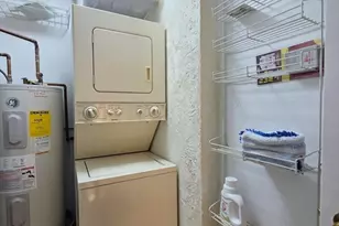 138 Quincy Shore Dr, Quincy, MA 02171 - Photo 20