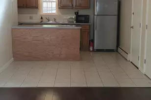 25 Arlington Rd, Woburn, MA 01801 - Photo 4