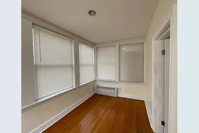 22 Walnut Place #1, Newton, MA 02460 - Photo 4