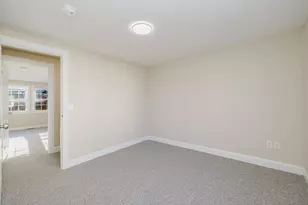 687 Washington St, Easton, MA 02375 - Photo 14