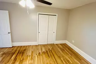 13 Gladstone St, Everett, MA 02149 - Photo 6