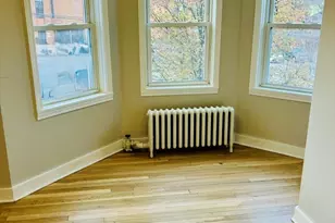 13 Gladstone St, Everett, MA 02149 - Photo 8