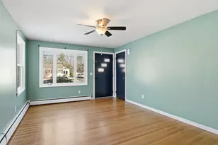 55 Gardens Dr, Springfield, MA 01119 - Photo 4