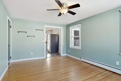 55 Gardens Dr, Springfield, MA 01119 - Photo 6