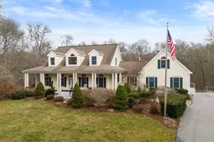 332 Division Rd, Dartmouth, MA 02748 - Photo 2