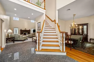 332 Division Rd, Dartmouth, MA 02748 - Photo 6