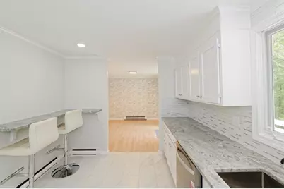 60 Spencer St #60, Millis, MA 02054 - Photo 6