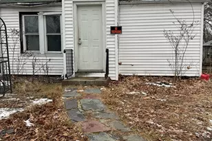 808 Washington St, Auburn, MA 01501 - Photo 1