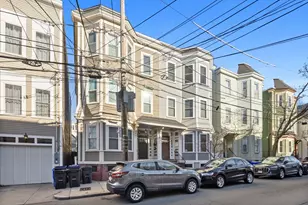 242 W Fifth St, Boston, MA 02127 - Photo 32