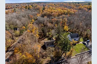 40 Beechwood St, Cohasset, MA 02025 - Photo 12