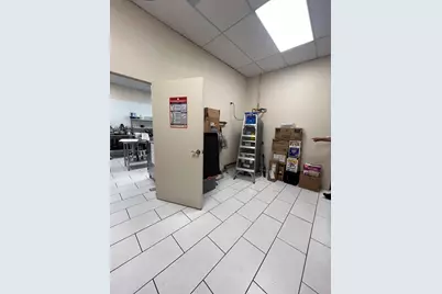 1234 Confidential St, Peabody, MA 01960 - Photo 8