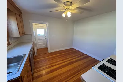 121-123 Hammond Road #123, Belmont, MA 02478 - Photo 10