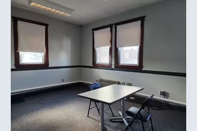 119 Chestnut St, Clinton, MA 01510 - Photo 2