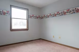 163 Prospect St Ext, Westfield, MA 01085 - Photo 22