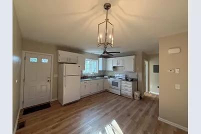 230 Beacon Street #3, Clinton, MA 01510 - Photo 4