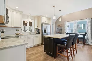 167 Wolcott Ave, West Springfield, MA 01089 - Photo 4