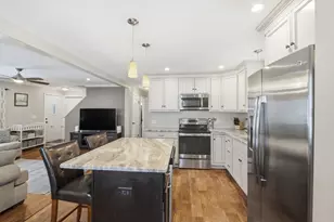 167 Wolcott Ave, West Springfield, MA 01089 - Photo 6