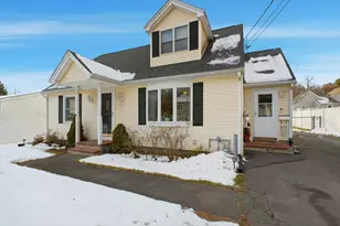 167 Wolcott Ave, West Springfield, MA 01089 - Photo 22