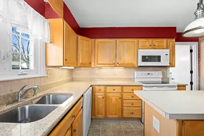 1 Ashcroft St, Auburn, MA 01501 - Photo 6